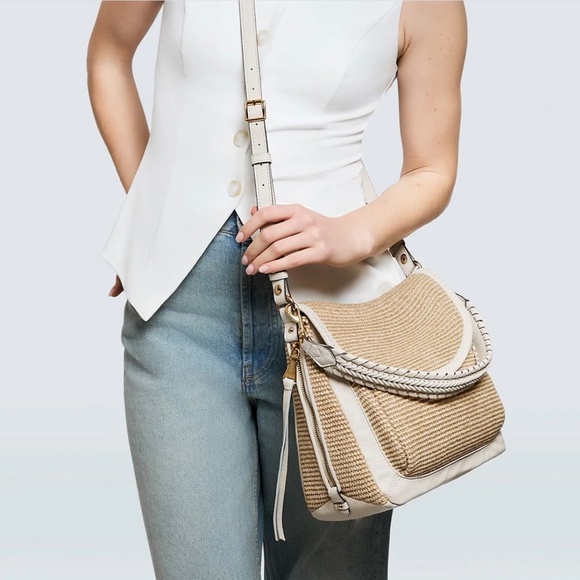 Size - 10" H x 11.5" L x 5" W - Picture 4 of 8